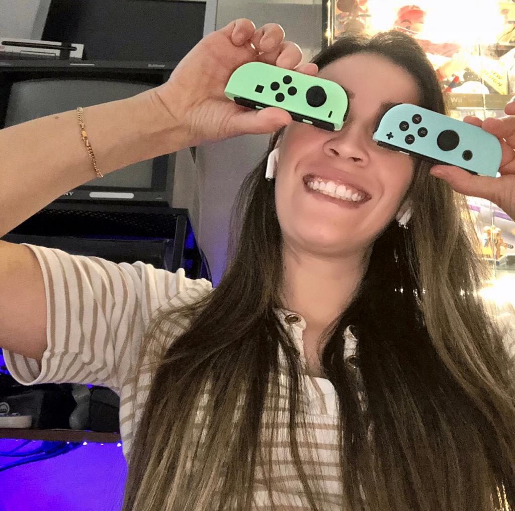 [Entrevista] Bruna Avelino do Castle8Games nos conta sobre a sua incrível coleção gamer