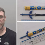 Homem é condenado a prisão por carregar uma Master Sword de 15 cm em público
