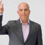 Doug Bowser anuncia aposentadoria e deixa presidência da Nintendo of America este ano
